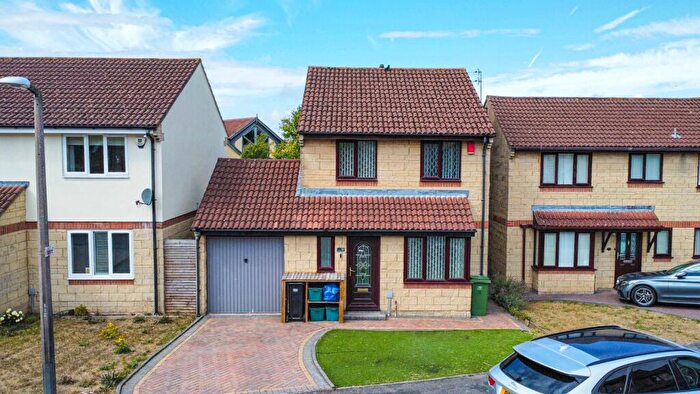 3 Bedroom Detached House For Sale In Staunton Fields, Whitchurch Village, Bristol, BS14