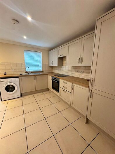 3 Bedroom Semi-Detached House To Rent In Freeman Gardens, Leeds, LS9