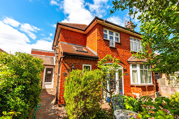 4 Bedroom Detached House For Sale In North End, Higham Ferrers, NN10
