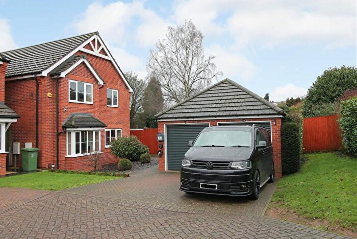 4 Bedroom Detached House For Sale In Shrubbery Gardens, Kidderminster, DY10