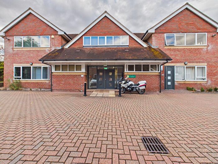 1 Bedroom Flat For Sale In Wellington House, Riseley, RG7