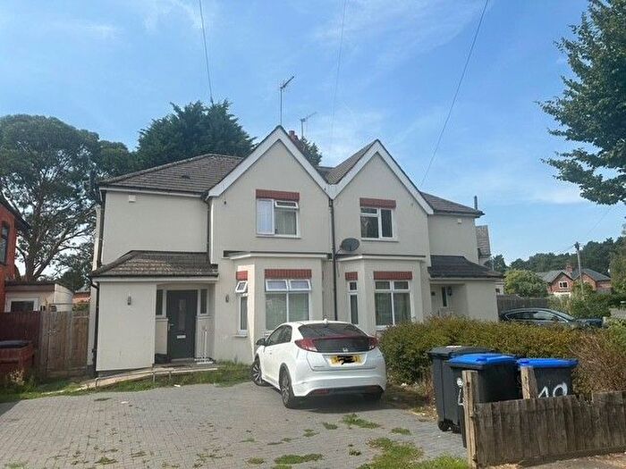 3 Bedroom Semi-Detached House To Rent In Lindsay Avenue, Northampton, NN3
