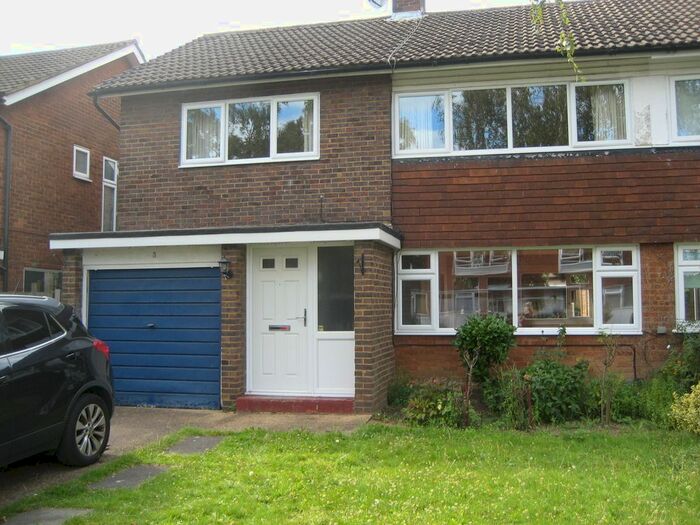 3 Bedroom Villa To Rent In Beckett Walk, Beckenham, Kent, BR3