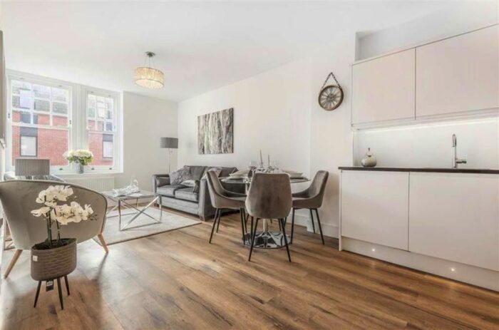 2 Bedroom Flat To Rent In Pepys Street, London, EC3N
