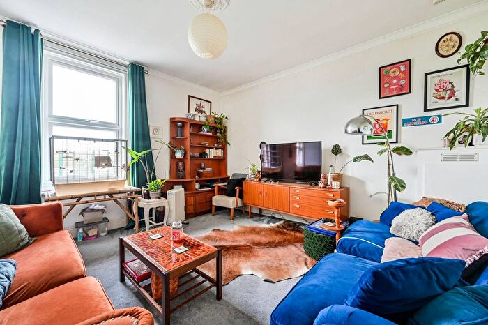 1 Bedroom Flat To Rent In Guildford, Guildford, GU1