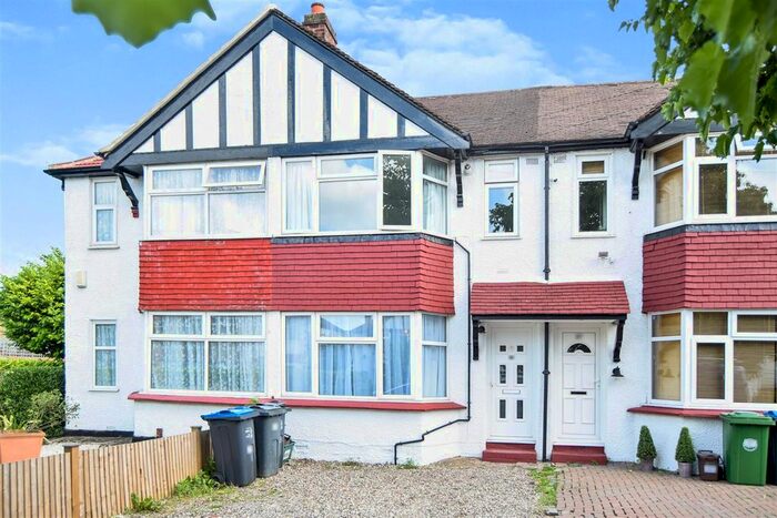 2 Bedroom Property To Rent In Haslemere Avenue, Mitcham, CR4