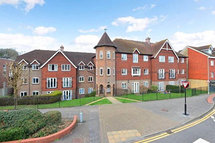 2 Bedroom Apartment To Rent In Ockford Road, Godalming, GU7