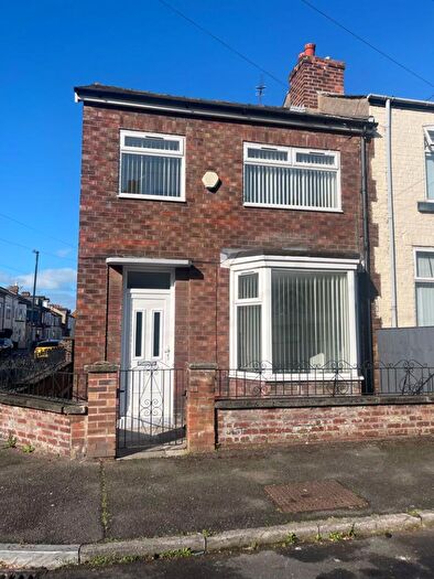 3 Bedroom Terraced House To Rent In Brownlow Road, Wirral, CH62