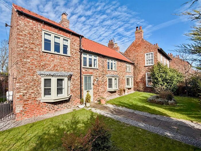 4 Bedroom Property For Sale In The Village, Strensall, York, YO32