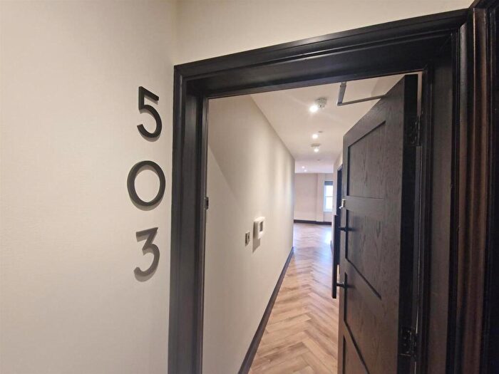 Studio To Rent In Bartholomews, Brighton, BN1