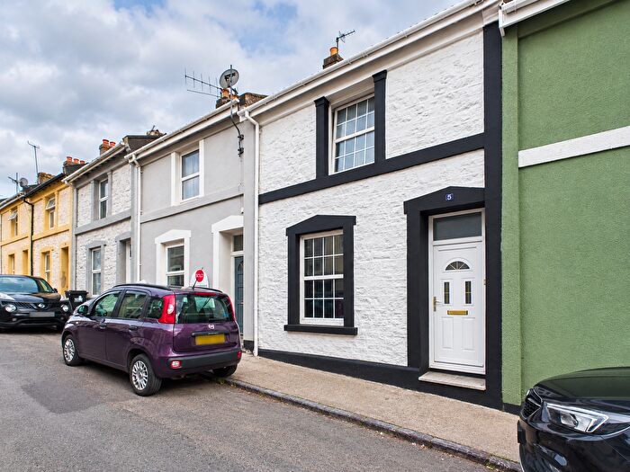 4 Bedroom Terraced House For Sale In Alexandra Road, Torquay, TQ1