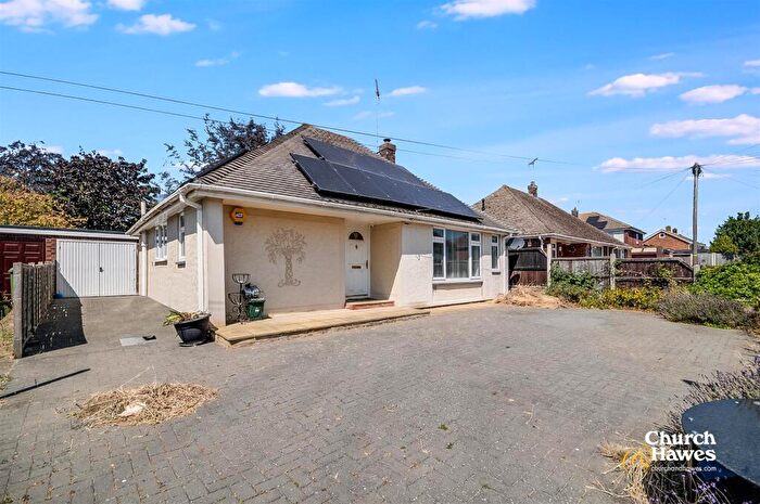 2 Bedroom Bungalow For Sale In Orchard Close, Southminster, CM0
