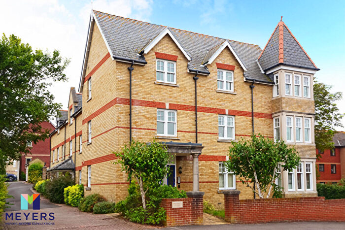 1 Bedroom Apartment To Rent In Melcombe Avenue, Weymouth, DT4