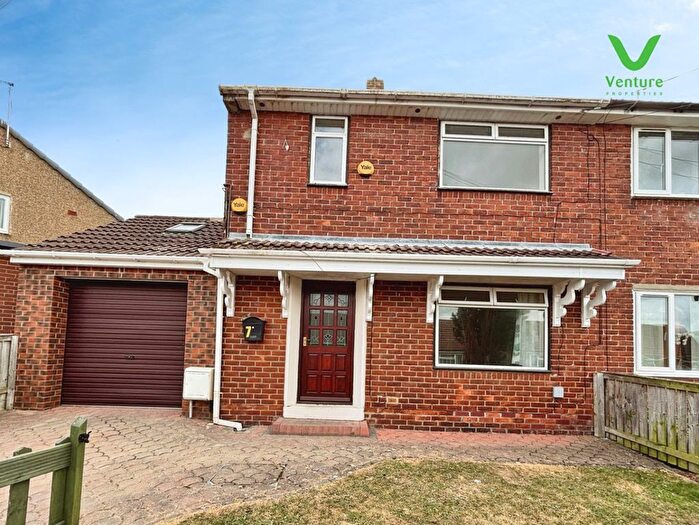2 Bedroom Semi-detached House For Sale In Rydal Drive, Crook, DL15