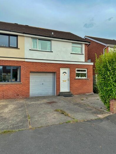 3 Bedroom Semi-Detached House To Rent In Willowfield Road, Heysham, Morecambe, LA3