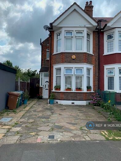 3 Bedroom End Of Terrace House To Rent In Warrington Road, Harrow, HA1