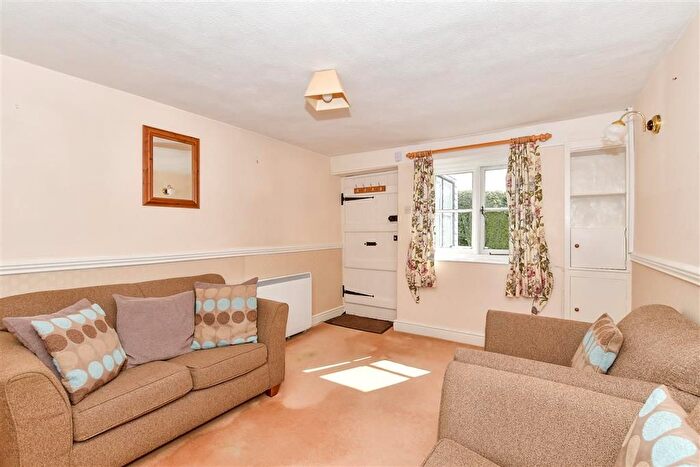 2 Bedroom Terraced House For Sale In High Street, Cranbrook, Kent, TN17