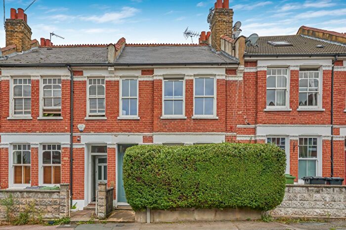 1 Bedroom Flat For Sale In Kingswood Road, Brixton, London, SW2