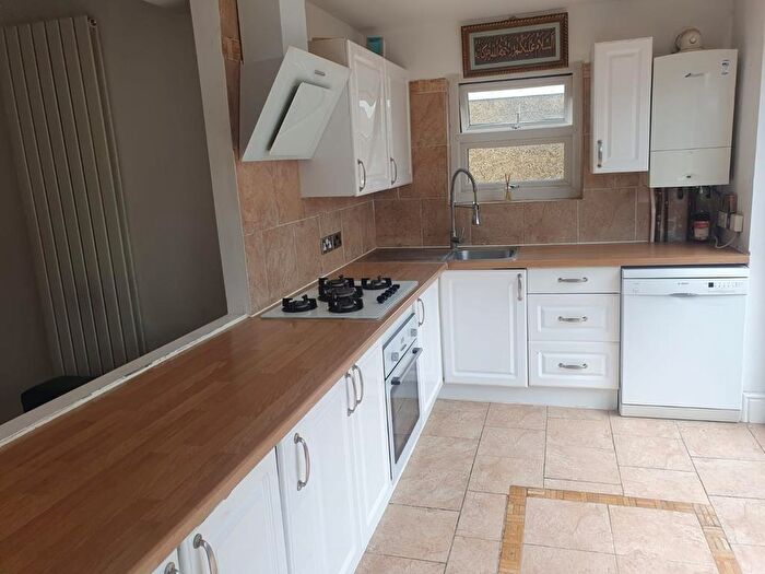 6 Bedroom House To Rent In Marsh Lane, OX3