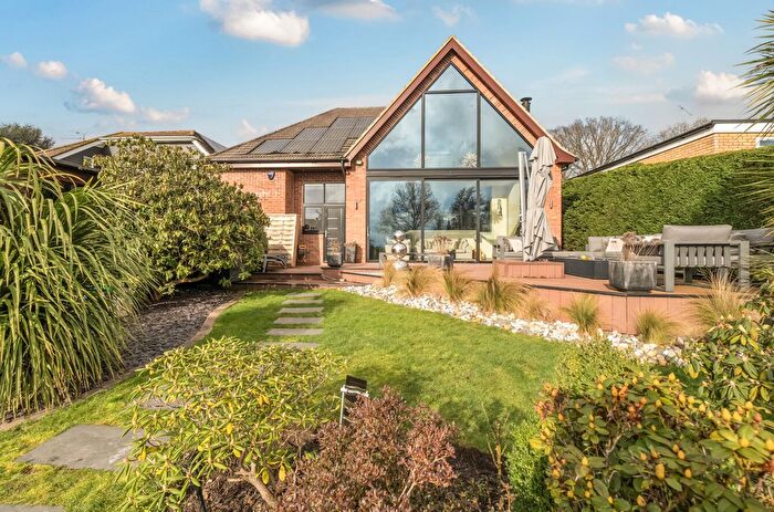 5 Bedroom Detached House For Sale In Sandy Lane, Wokingham, Berkshire, RG41