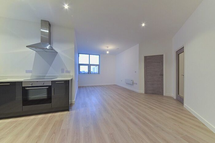 2 Bedroom Flat To Rent In Bayard Plaza, Peterborough, PE1