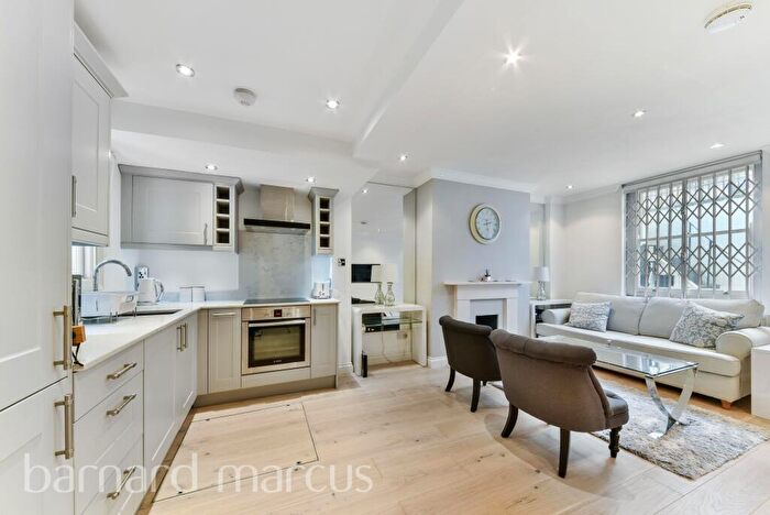 1 Bedroom Flat To Rent In Wharfedale Street, SW10
