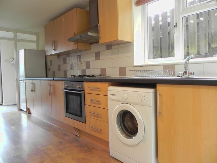 3 Bedroom Barn Conversion To Rent In Ransom Road, Mapperley, Nottingham, NG3