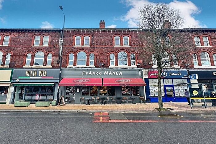 3 Bedroom Detached House For Sale In Grange Lane, Manchester, M20