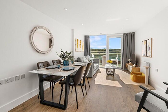 2 Bedroom Apartment To Rent In Station Approach, Epsom, Surrey, KT19