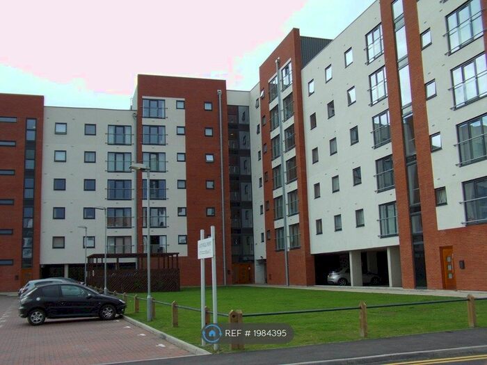 2 Bedroom Flat To Rent In Ladywell Point, Salford, M50