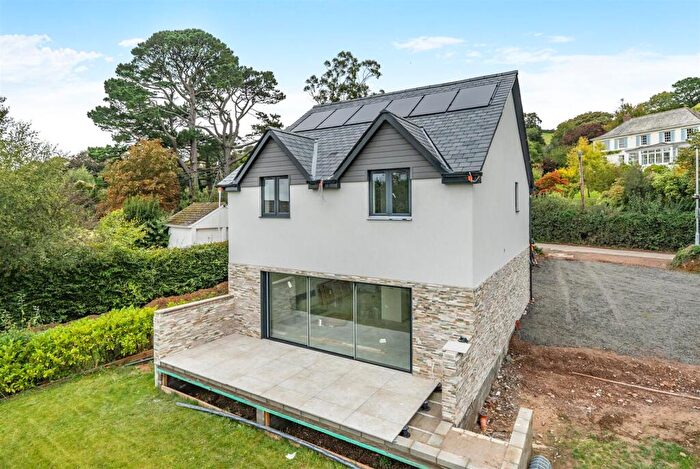 3 Bedroom Detached House For Sale In Lower Park Road, Braunton, EX33