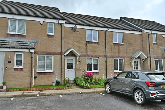 2 Bedroom Terraced House For Sale In Hallhill Circle, Johnstone, PA5