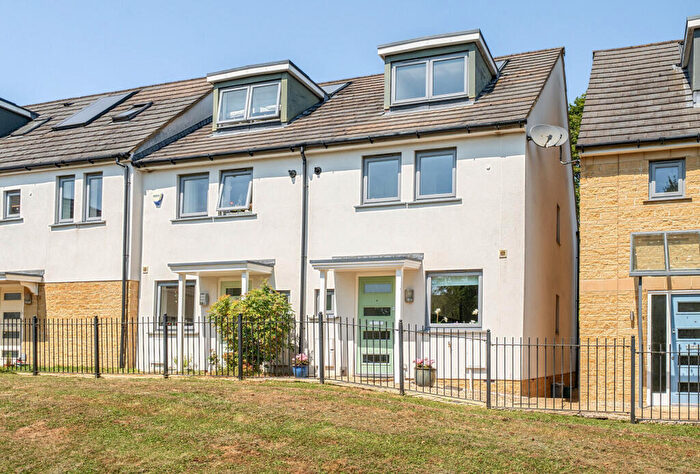 3 Bedroom End Of Terrace House For Sale In Graces Field, Stroud, Gloucestershire, GL5