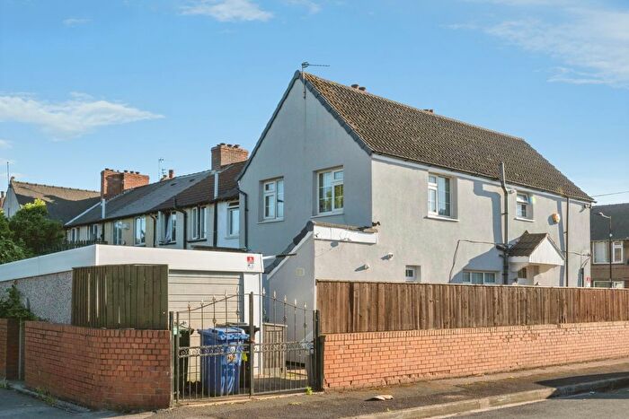 3 Bedroom End Of Terrace House For Sale In Balfour Road, Bentley, Doncaster, South Yorkshire, DN5