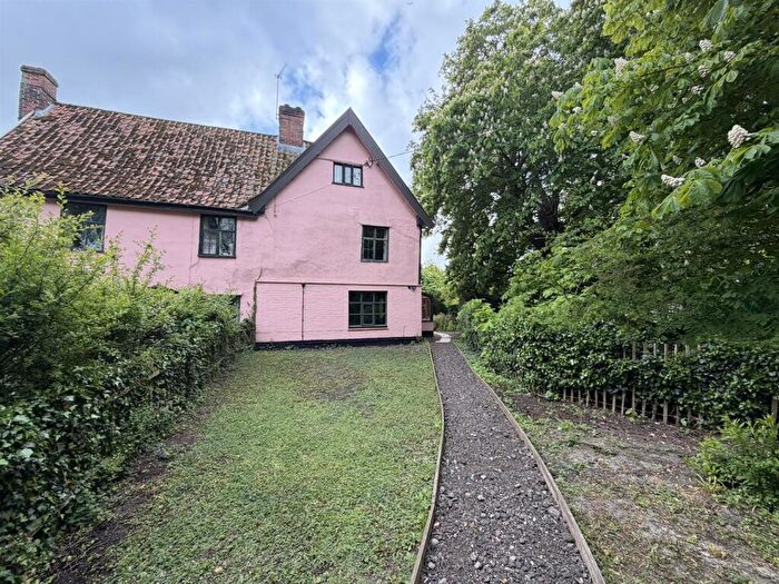 2 Bedroom Cottage To Rent In Ubbeston, IP19