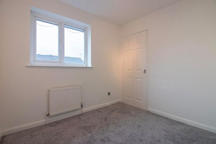 2 Bedroom End Of Terrace House To Rent In Pym Leys, Long Eaton, Nottingham, Nottinghamshire, NG10