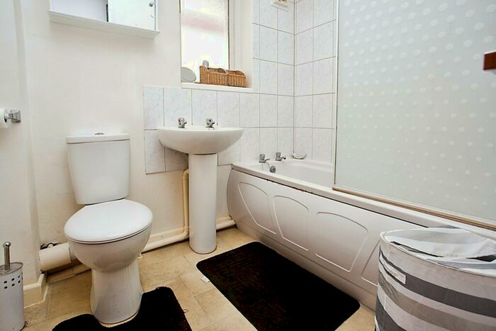 1 Bedroom Flat To Rent In Whiteacres Close, Gosport, PO12