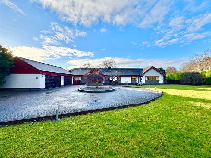 5 Bedroom Detached Bungalow For Sale In Moray Gate, Bothwell, Glasgow, G71