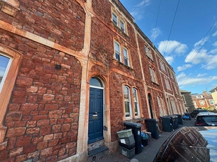 1 Bedroom Flat To Rent In Alexandra Park, Redland, Bristol, BS6