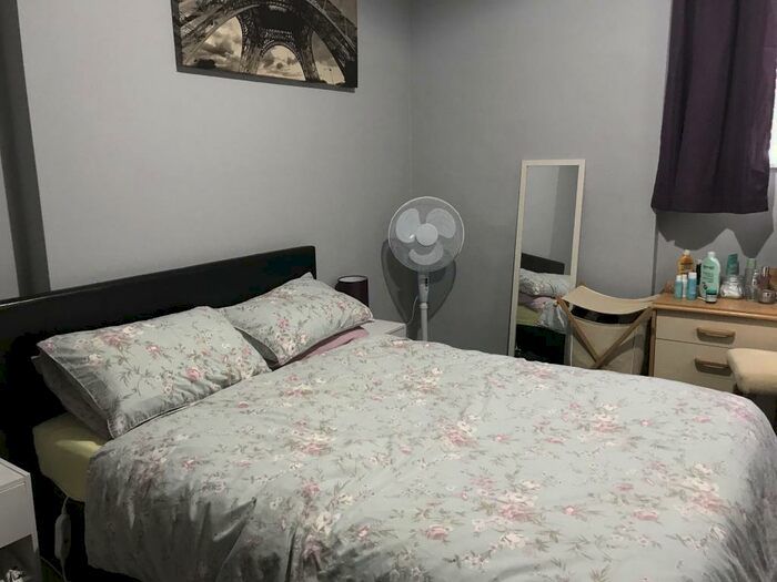 1 Bedroom Flat To Rent In The Drive, Countesthorpe, Leicester, LE8