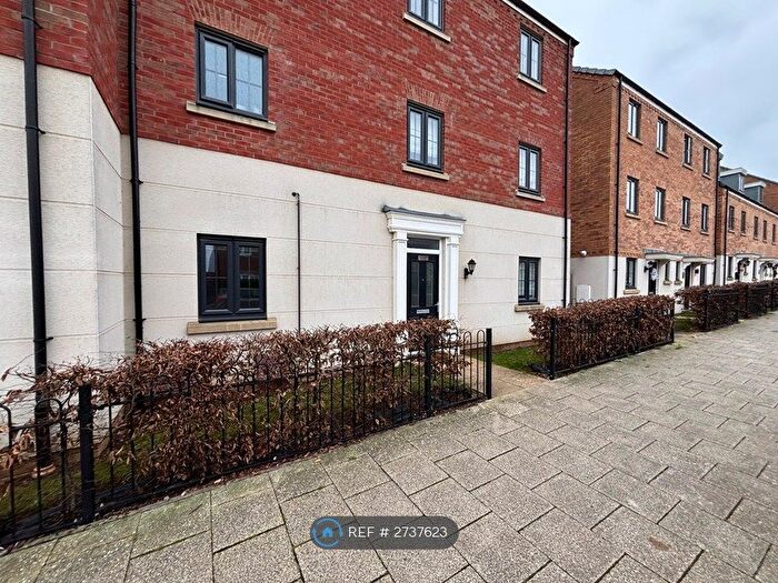 2 Bedroom Flat To Rent In London Road, Corby, NN17