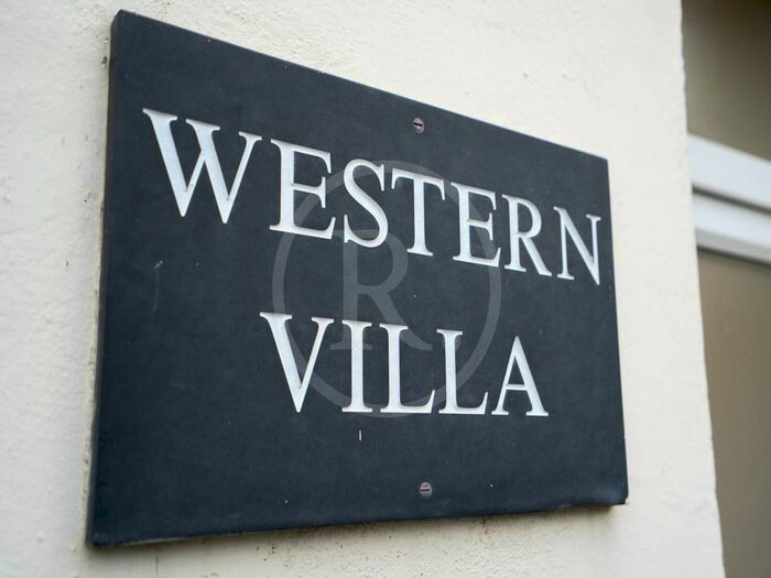 6 Bedroom Property To Rent In Trefechan, Aberystwyth, Ceredigion, SY23