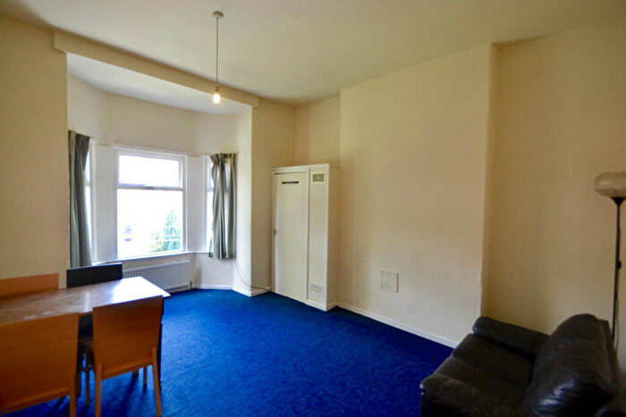 1 Bedroom Flat To Rent In Range Road, Manchester, M16