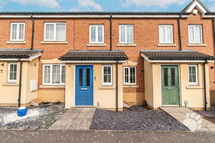 2 Bedroom Terraced House For Sale In Beeston Courts, Laindon, SS15