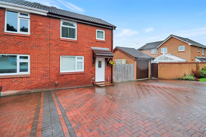 2 Bedroom Detached House To Rent In Moresby Close, Murdishaw, Runcorn, WA7
