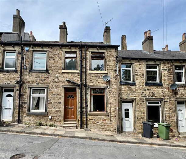 2 Bedroom Terraced House For Sale In Watercroft, Almondbury, Huddersfield, HD5