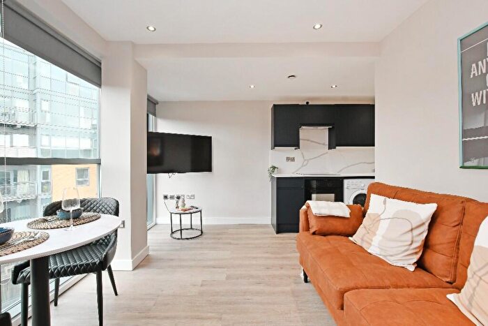 2 Bedroom Apartment To Rent In West One Space, Fitzwilliam Street, Sheffield, S1