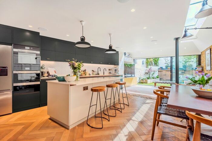 5 Bedroom End Of Terrace House To Rent In Festing Road, London, SW15