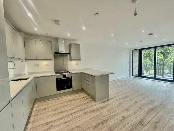 1 Bedroom Flat To Rent In Woolwich, SE18