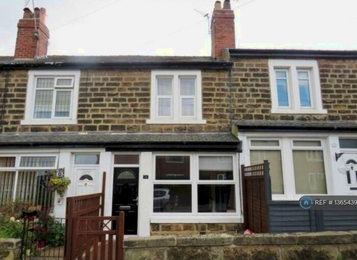 2 Bedroom Terraced House To Rent In Butler Road, Harrogate, HG1